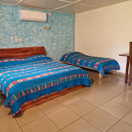 Hotel Robinson Plage Lomé Camera foto