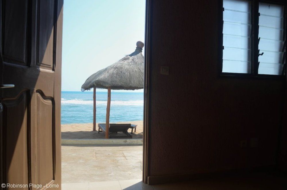 Hotel Robinson Plage Lomé Esterno foto