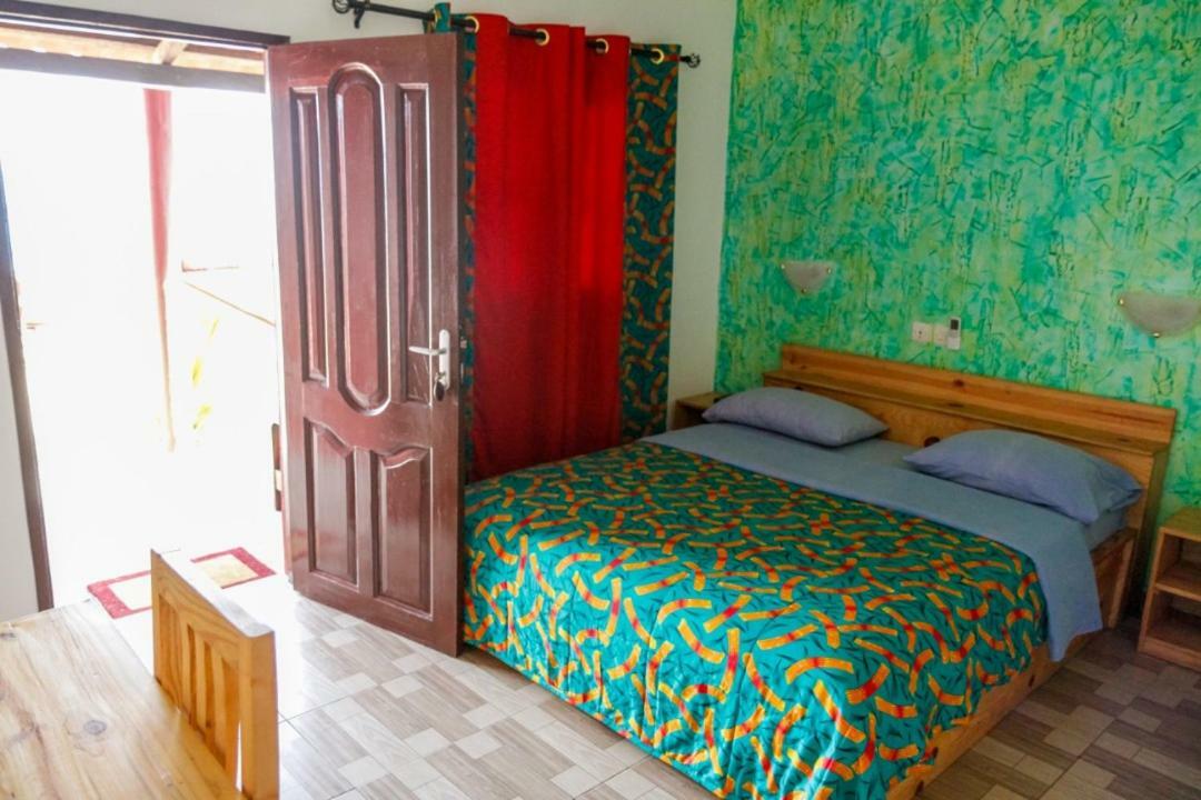 Hotel Robinson Plage Lomé Camera foto